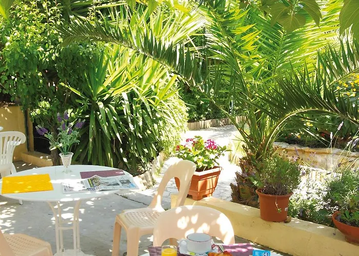 Hôtel La Croix de Malte