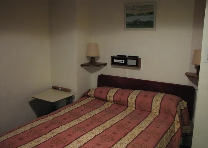 Lancaster Hotel