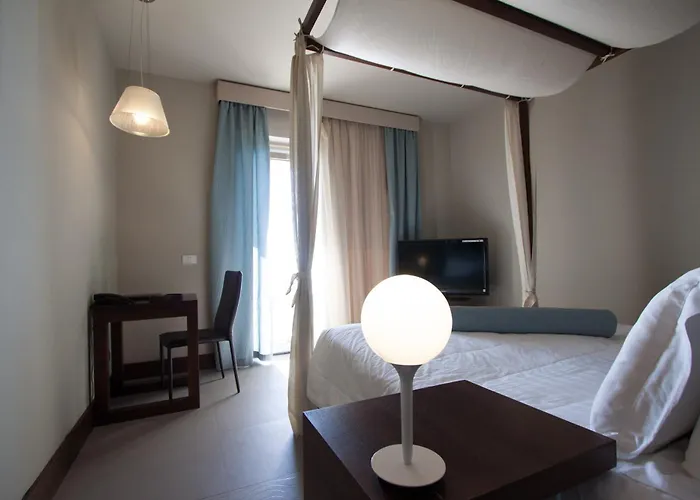 Main Palace Hotel