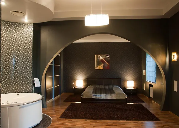 Tsentralniy Hotel