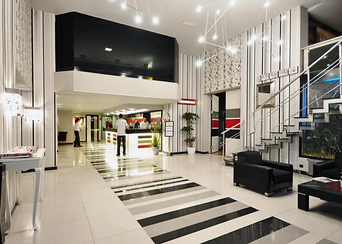 North Point Hotel