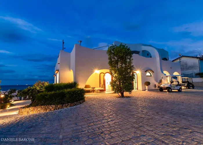 Baia Delphis Resort