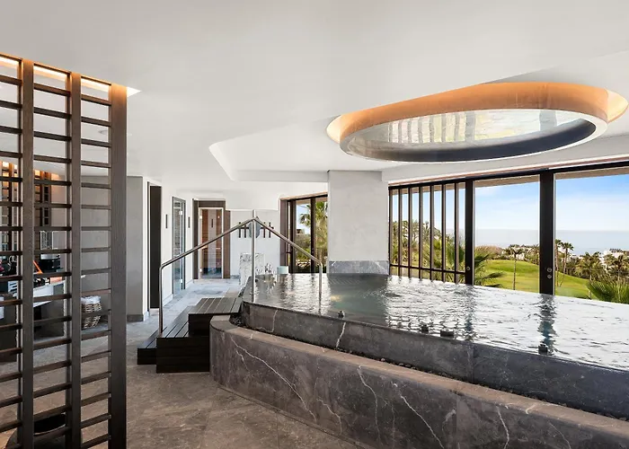 Las Terrazas De Abama Suites