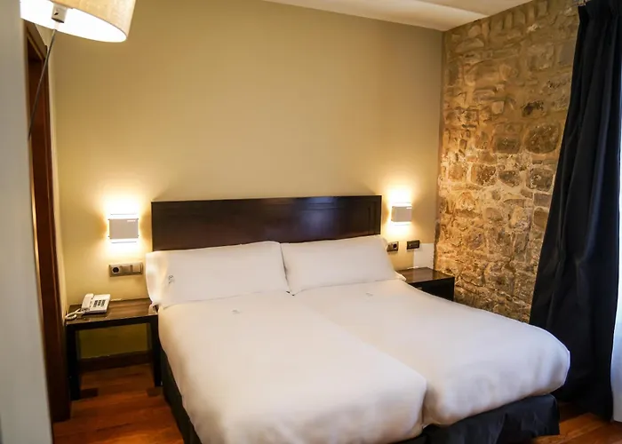 Hotel Baeza Monumental By Eme Hoteles