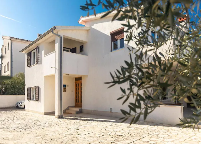Bed And Breakfast Ema Krk Town