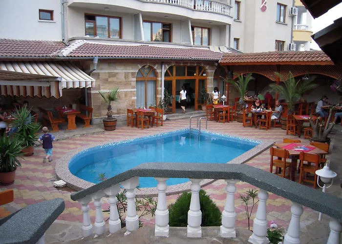 Hotel Eos
