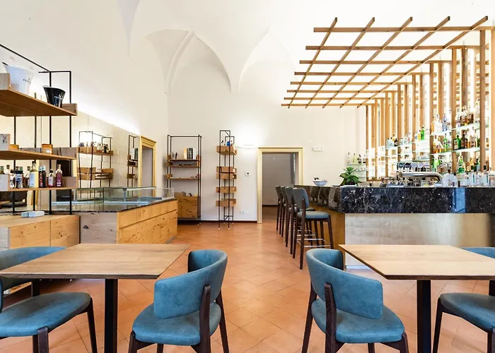 Cà Uberti Palace Hotel, MantegnaHotels