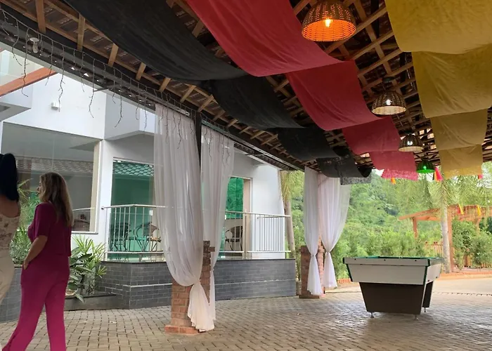 Sitio Novo Pousada