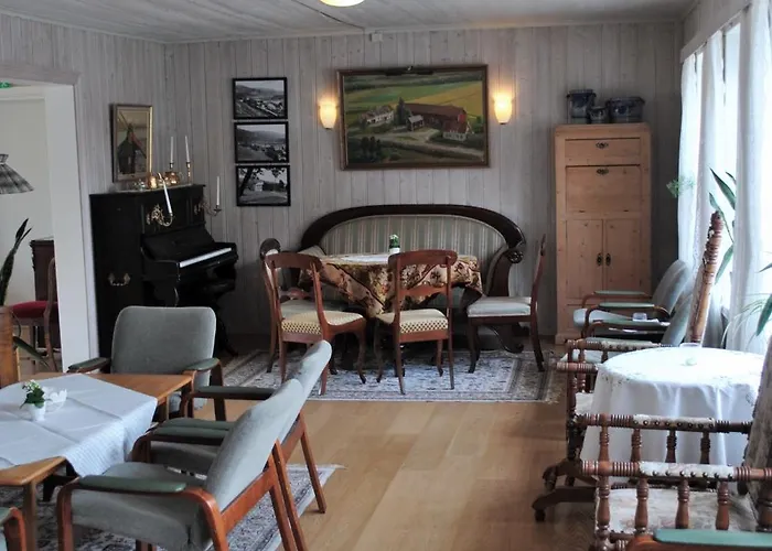 Grong Gard Guesthouse