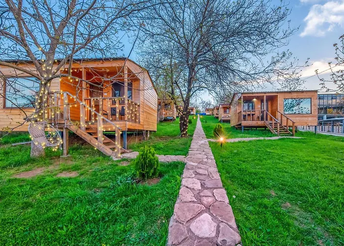 Villaggio Mirzaani Resort