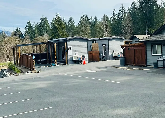 Chims Cabins - Port Alberni