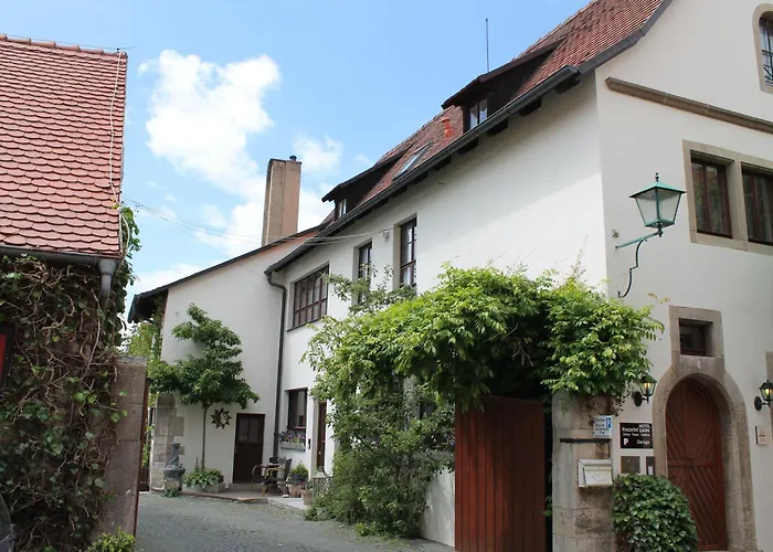 Kreuzerhof Hotel Garni