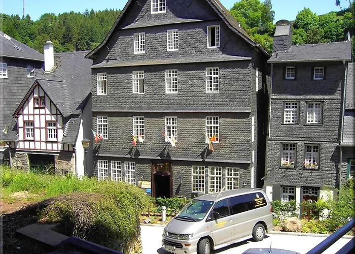 Hotel Graf Rolshausen
