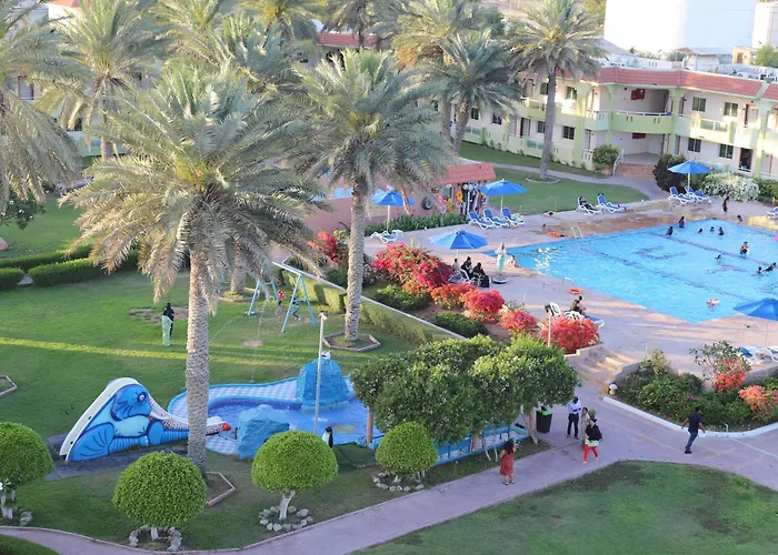 Flamingo Beach Hotel