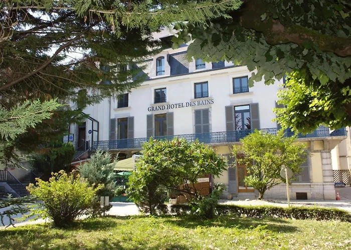 Logis Grand Hôtel Des Bains Salins-les-Bains