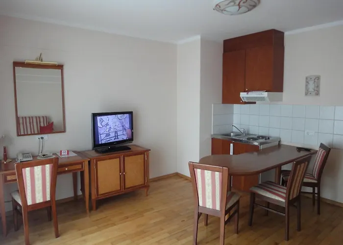 Hotel Cateski Dvorec