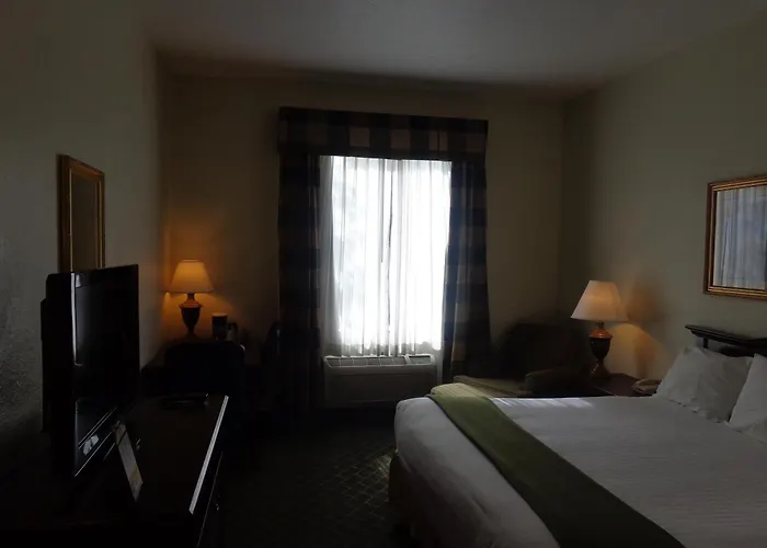 Ruskin Inn Tampa-Sun City Center