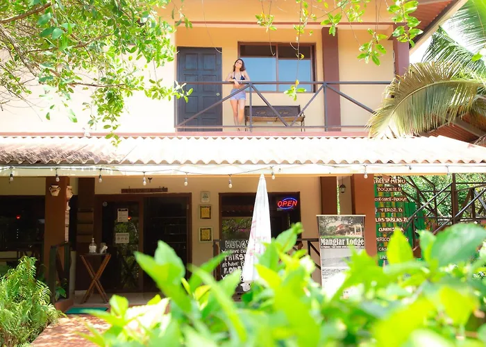 Manglar Lodge