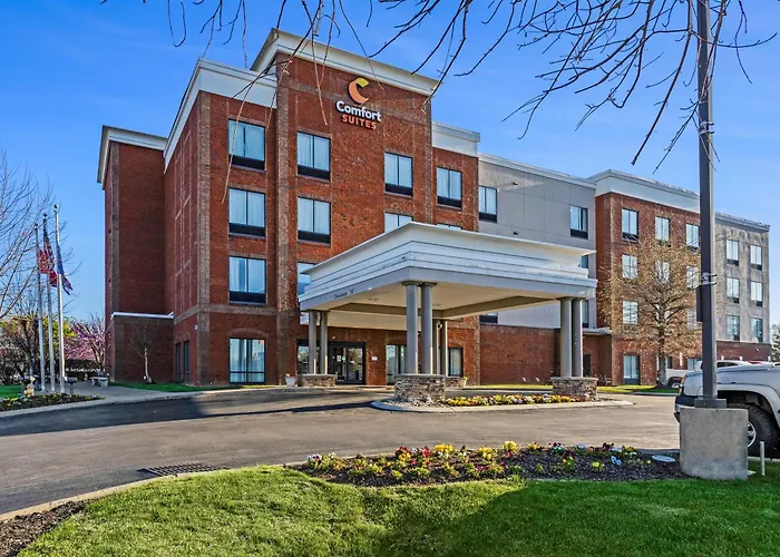 Comfort Suites Murfreesboro Shopping District