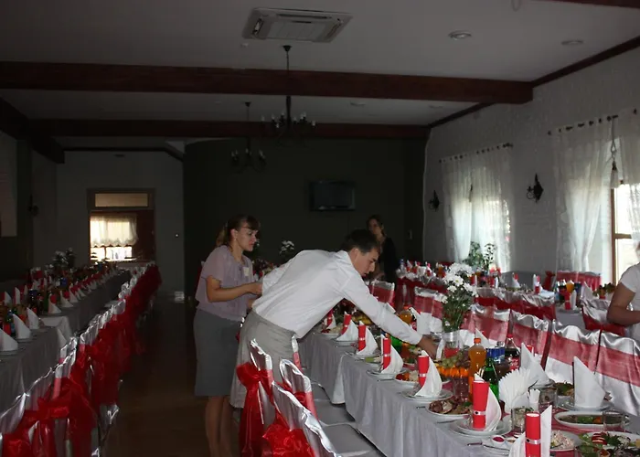 Shelter Hotel & Restaurant