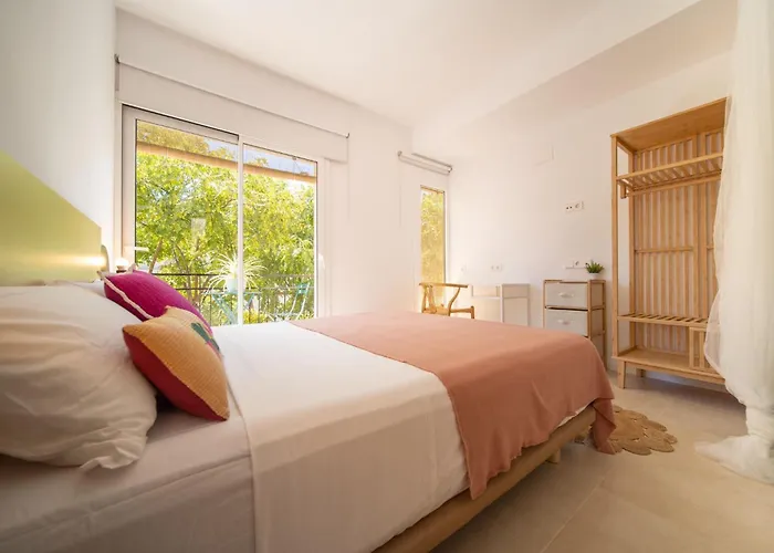 Sitges Beach Hostal