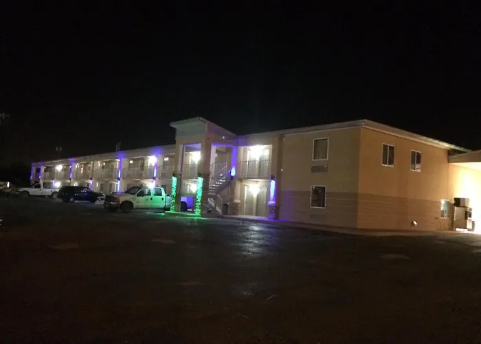 Lotus Inn And Suites Nashville