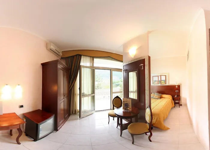 Hotel La Pace - Experience