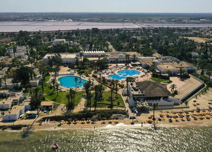 Shems Holiday Village & Aquapark