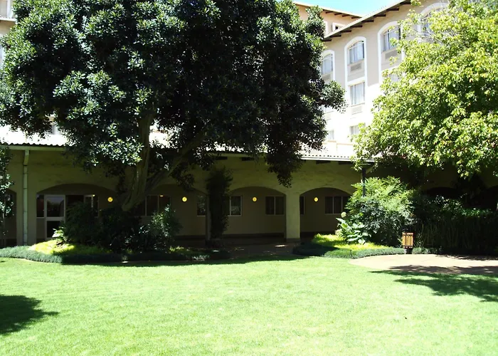 Garden Court Or Tambo International Airport