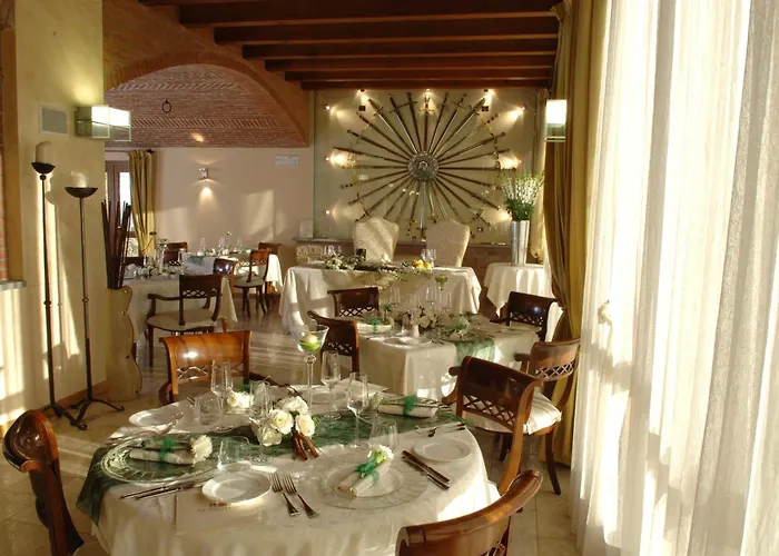 Hotel Fontana Santa