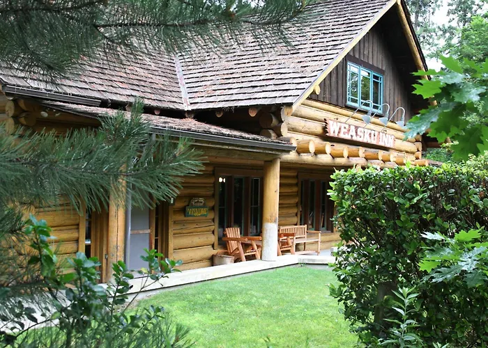 Weasku Inn