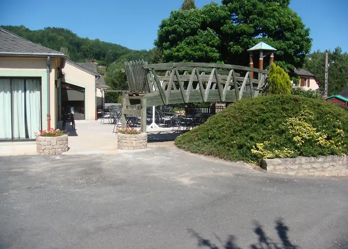 Hôtel-Restaurant Le Calice Du Gevaudan - A75
