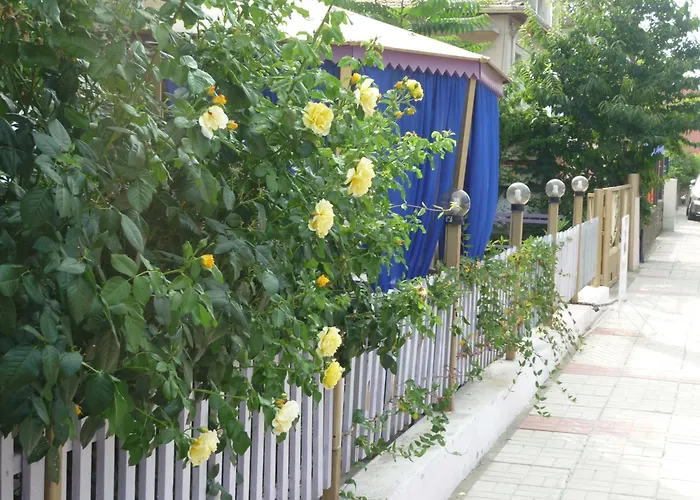 Hotel Strajica