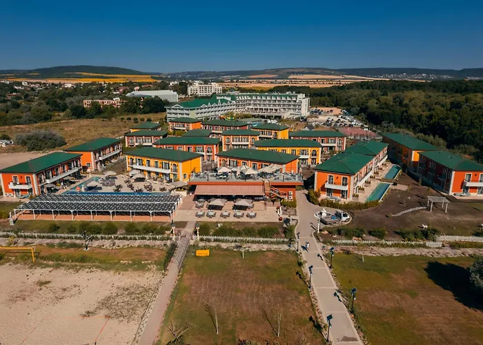 Eco Therma Village