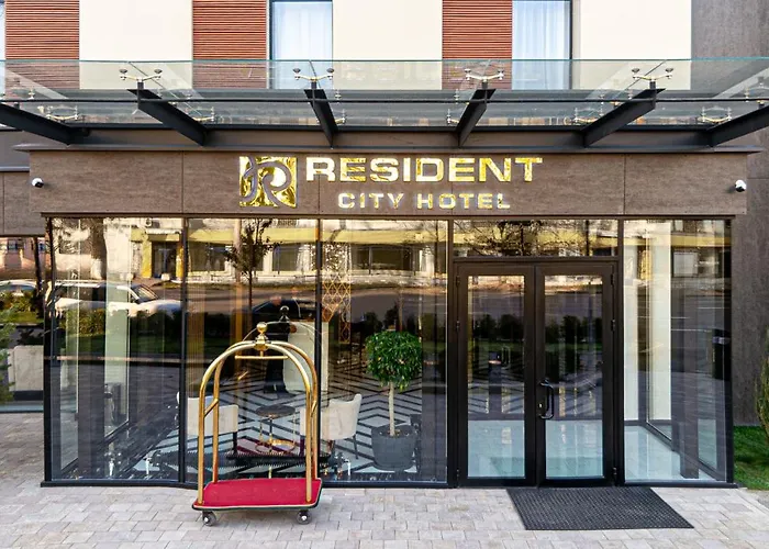 Resident City Hotel