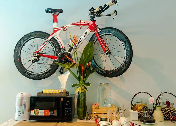 Tour De Phuket Hotel - Sha Plus