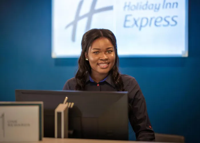 Holiday Inn Express Cheltenham Town Centre By Ihg