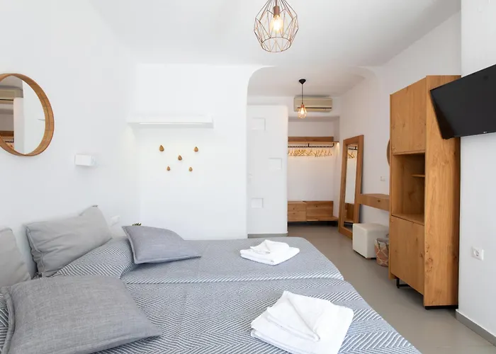 Agia Anna Beachfront Boutique