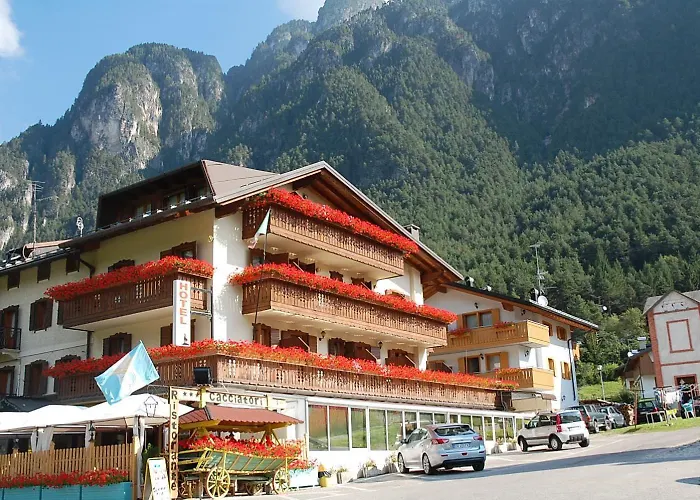 Albergo Ristorante Cacciatori