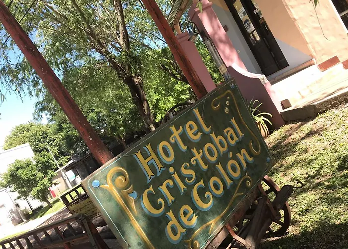 Hotel Cristobal de Colón