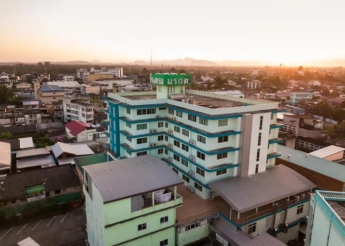 Morakot Twin Chumphon