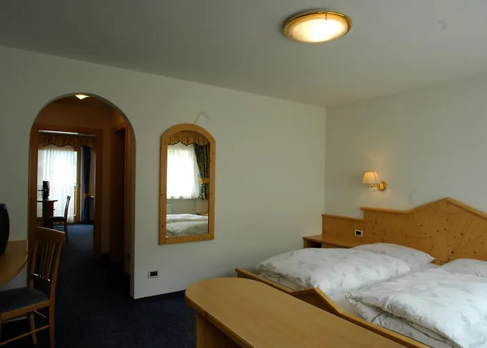 Hotel Falzares