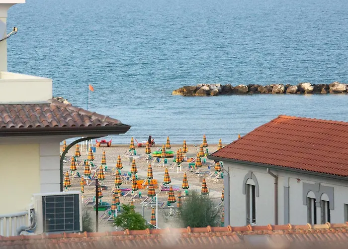 Villa Ella By Interlux