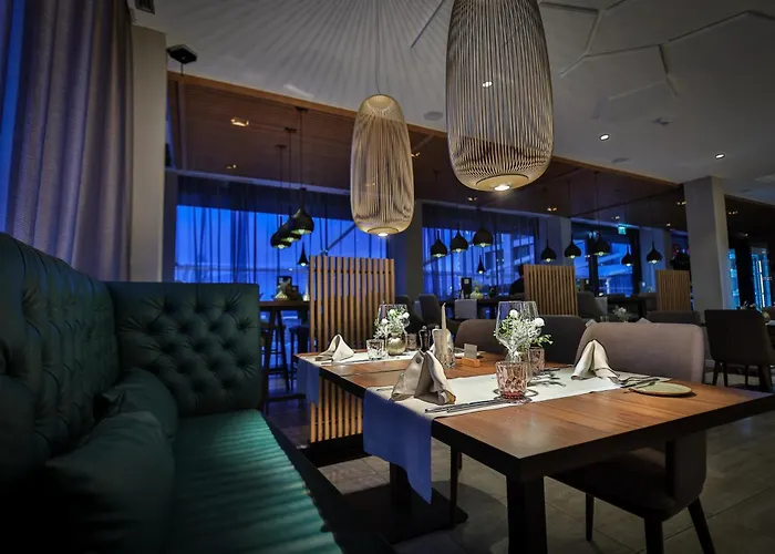 Hotel Seven