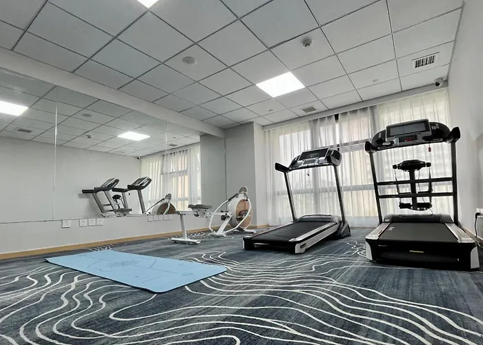 Holiday Inn Express Qingdao City Center By Ihg