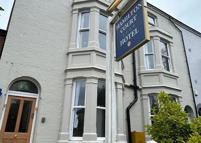 Hamilton Court Hotel Hoole