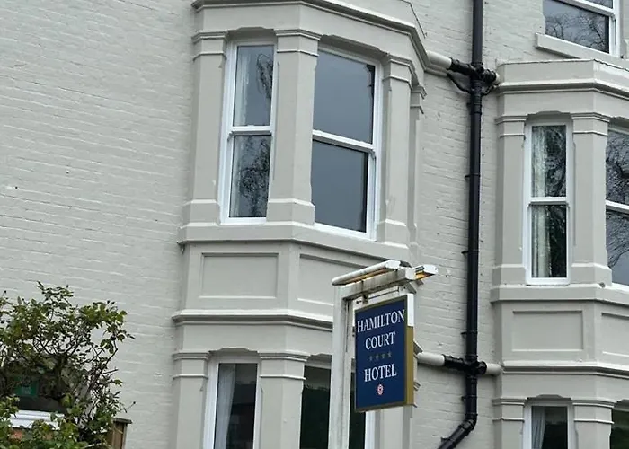 Hamilton Court Hotel Hoole