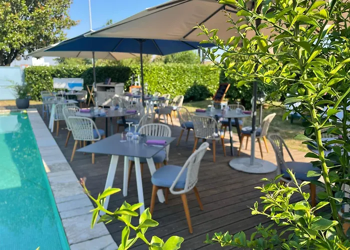 Logis Hotel Le Relais Des Plages