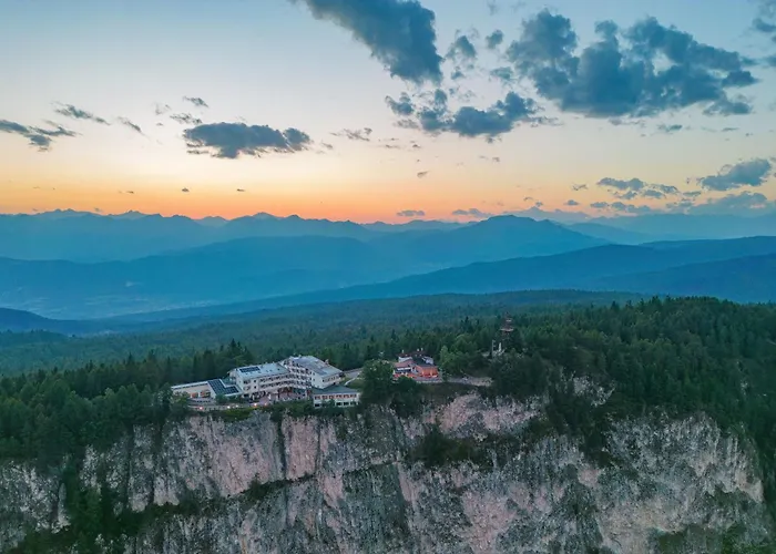 Panoramahotel Penegal