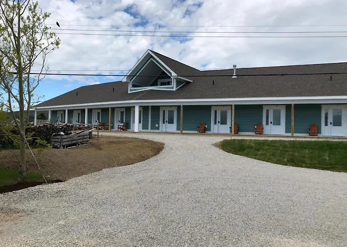 The Tides Inn